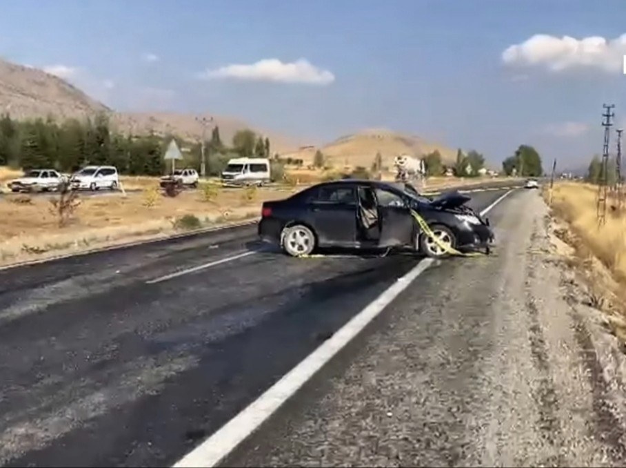 Malatya Doğanşehir'de Trafik Kazası: 1 Kişi Hayatını Kaybetti