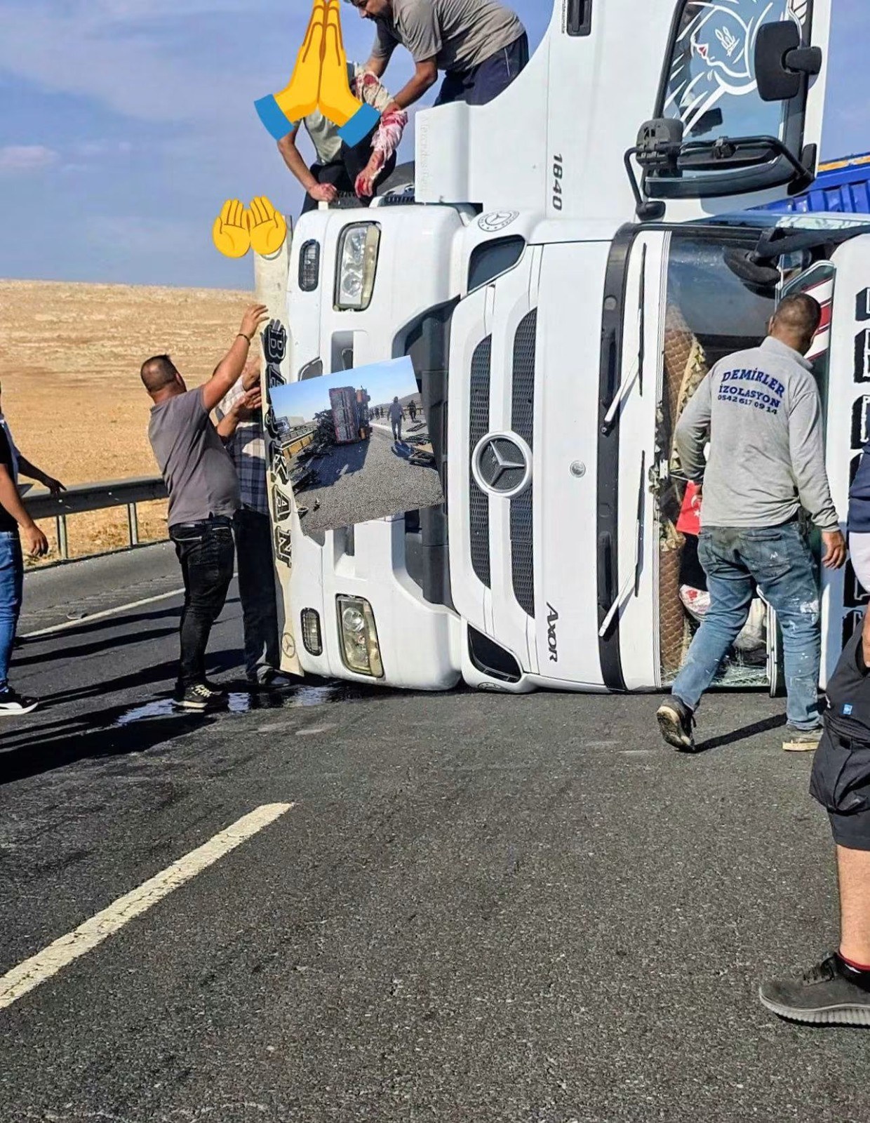 Viranşehir Şanlıurfa Yolunda Trafik Kazası Meydana Geldi