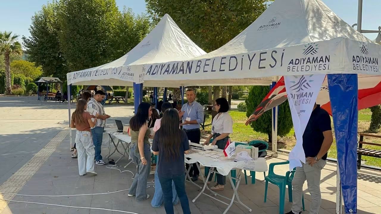 Adıyaman Belediyesi'nden Öğrencilere Ücretsiz Ulaşım Desteği