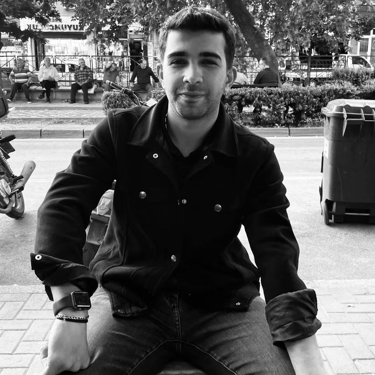 Bursa Orhaneli'de Otomobiller Kafa Kafaya Çarpıştı