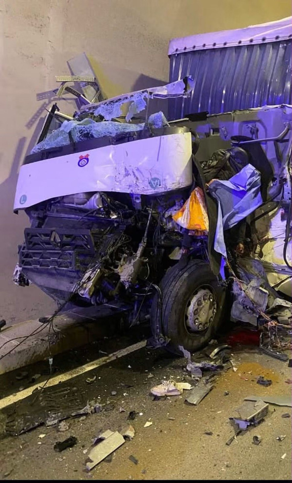 Artvin Yusufeli Tünelinde Zincirleme Trafik Kazası Meydana Geldi
