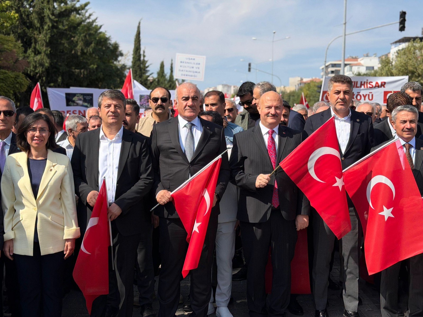 Milletvekili Hüseyin Özhan : 28. Besni Eğitim Bayramı Törenine Katıldı