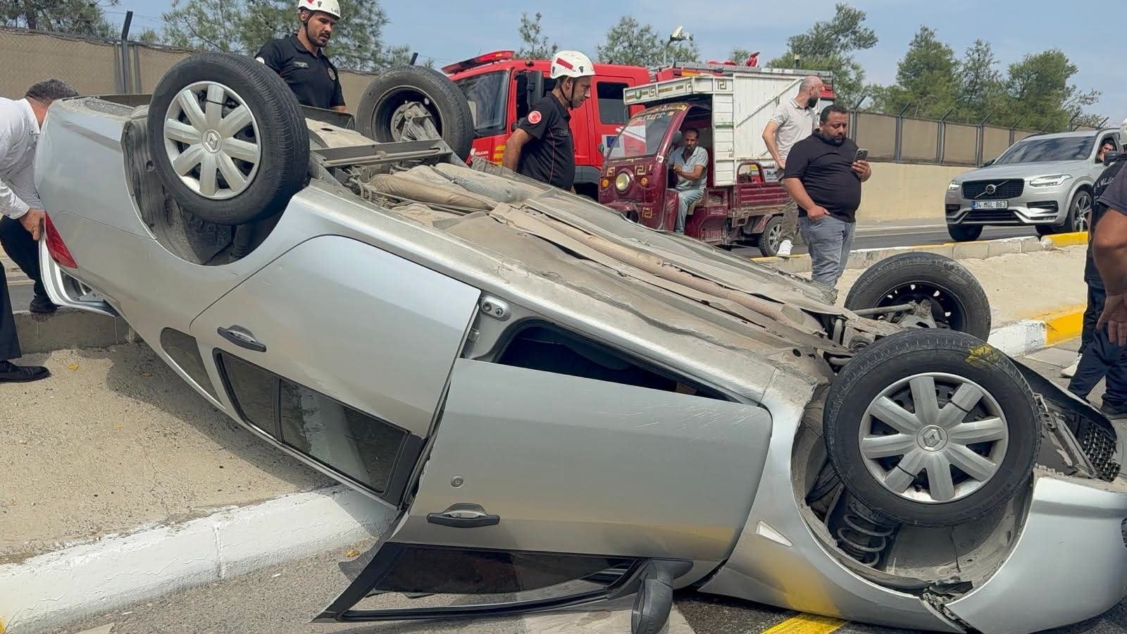 Şanlıurfa Haliliye'de Otomobil Takla Attı