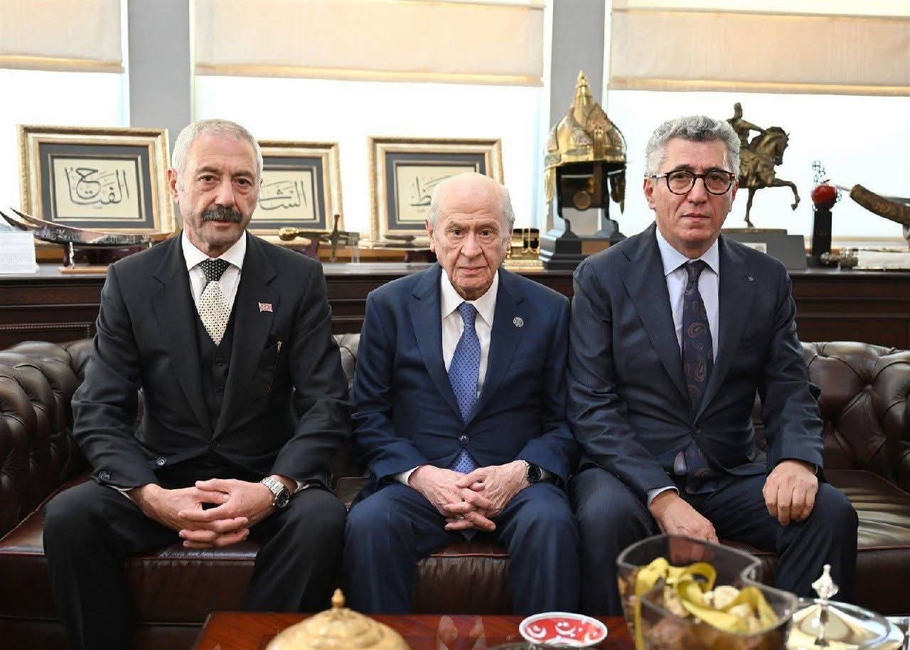 Devlet Bahçeli Sarallar ve Şahinler Arasındaki 22 Yıllık Husumeti Bitirdi