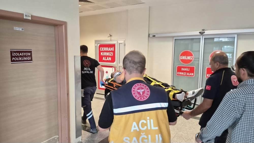 Adıyaman'da İnşaat Boşluğuna Düşen Kişi Yaralandı