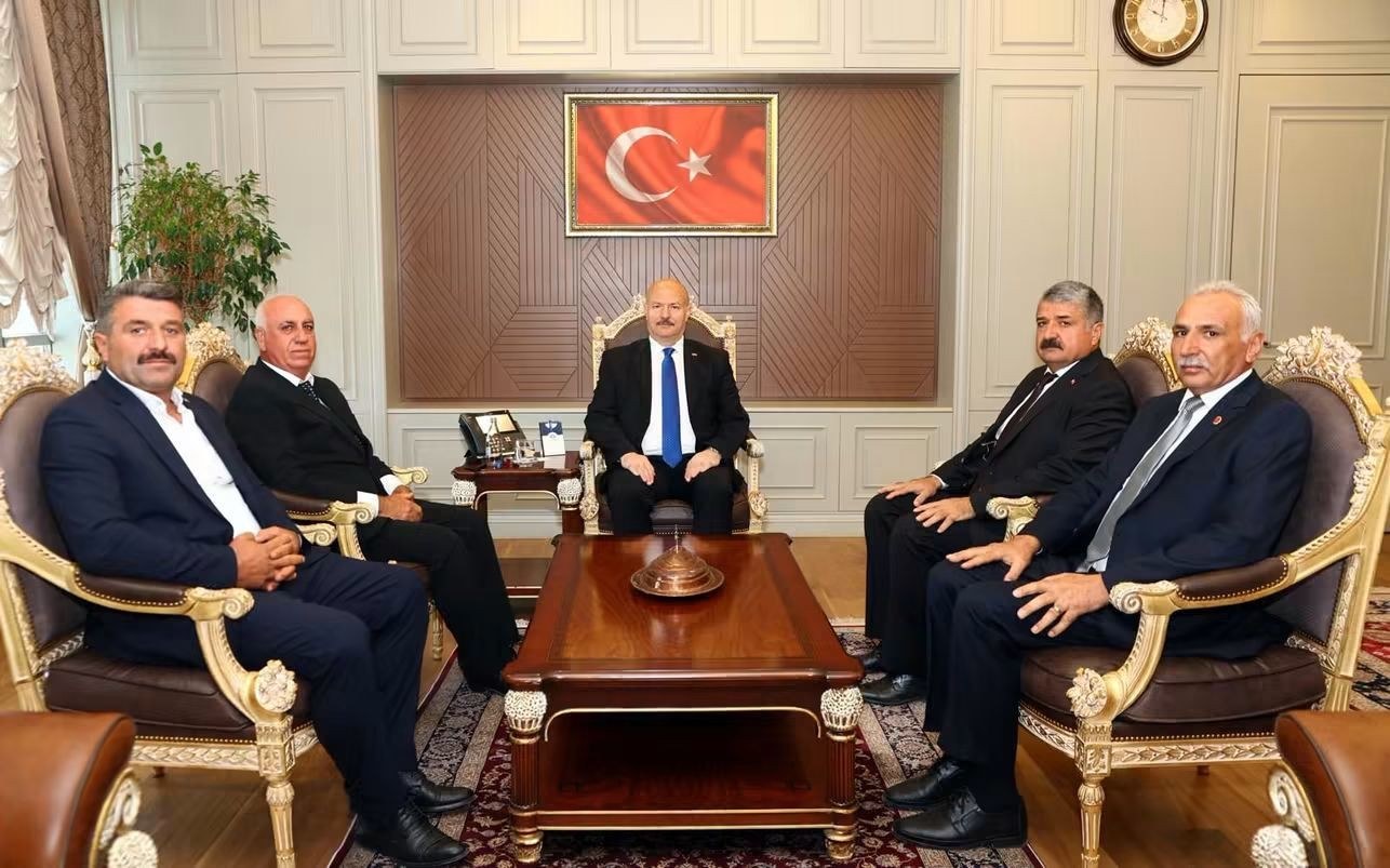 Ziraat Odası Başkanları Tütün Sorunları İçin Vali Küçük'ü  Ziyaret Etti