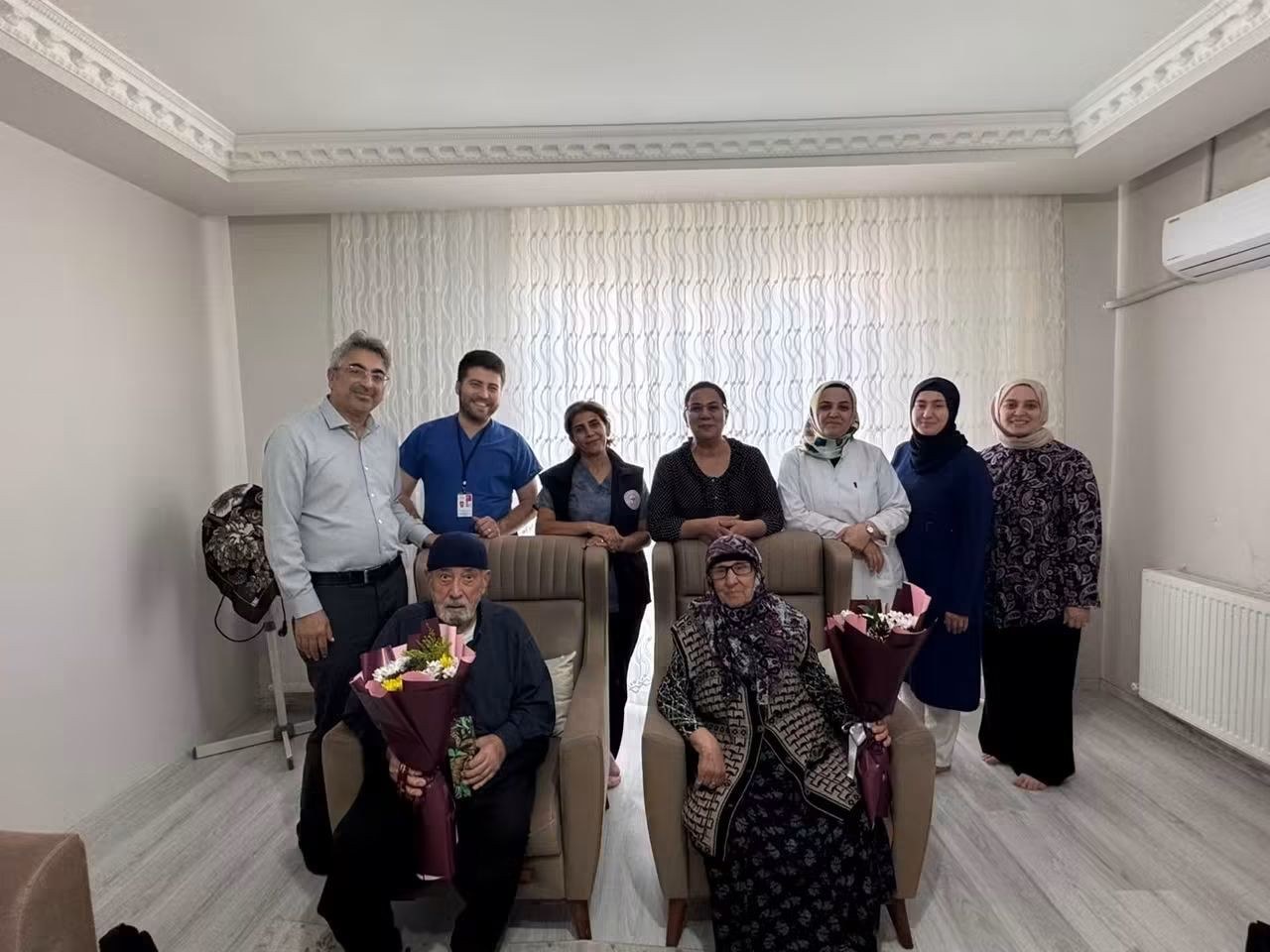 Adıyaman İl Sağlık Müdürlüğü Büyüklerimizi Unutmadı