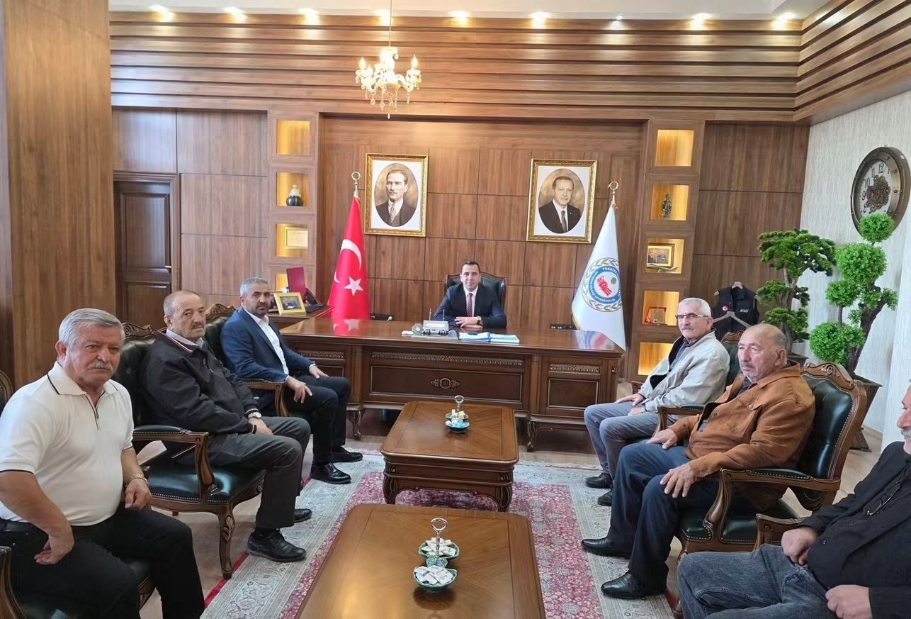 Gölbaşı Yeni Parti İlçe Başkanı Kılınç, Kaymakam Algın'ı Ziyaret Etti