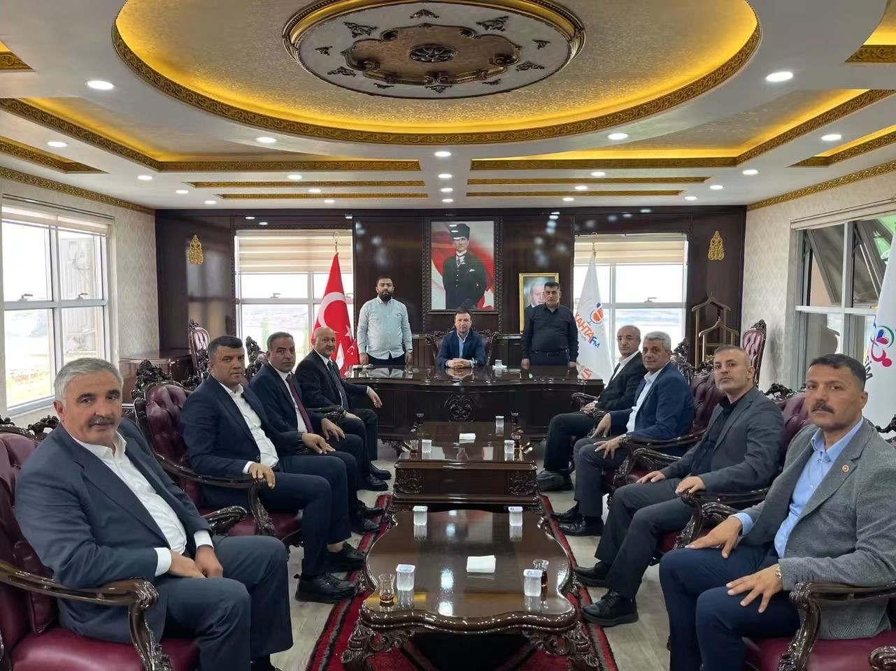 Milletvekili Resul Kurt İş İnsanı Mustafa Şahin'e Ziyarette Bulundu