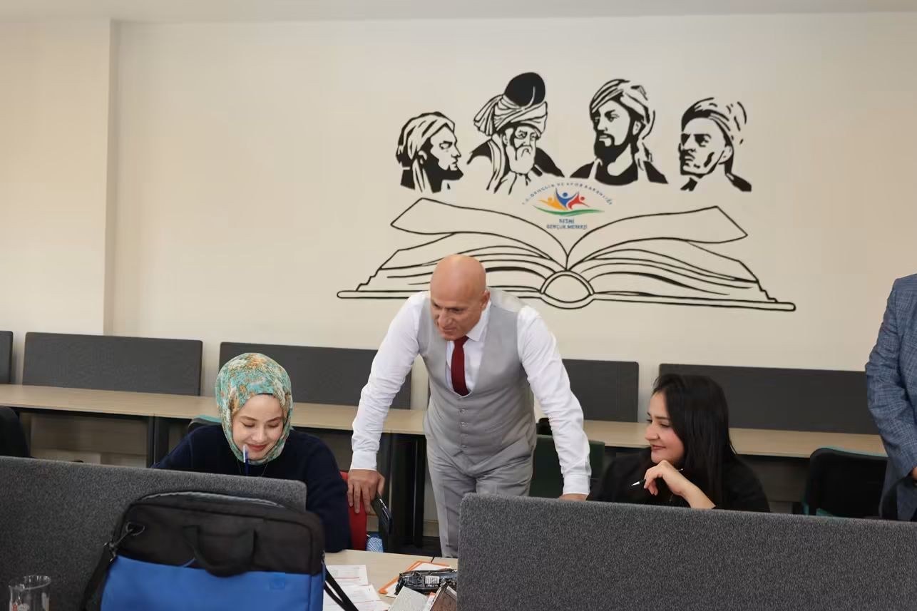 Besni'de Gençlik ve Spor Hizmetleri İncelendi