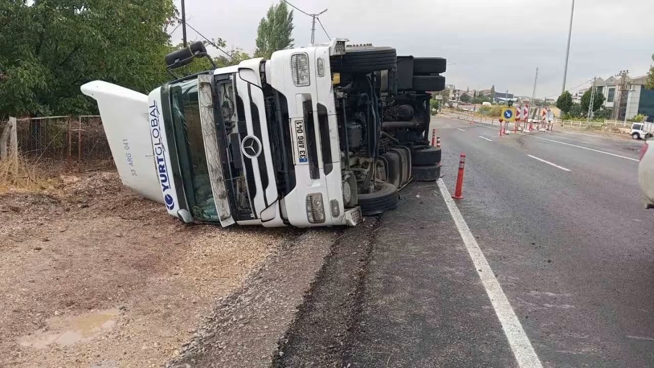 Adıyaman Gölbaşı'nda Tır Kazası Meydana Geldi