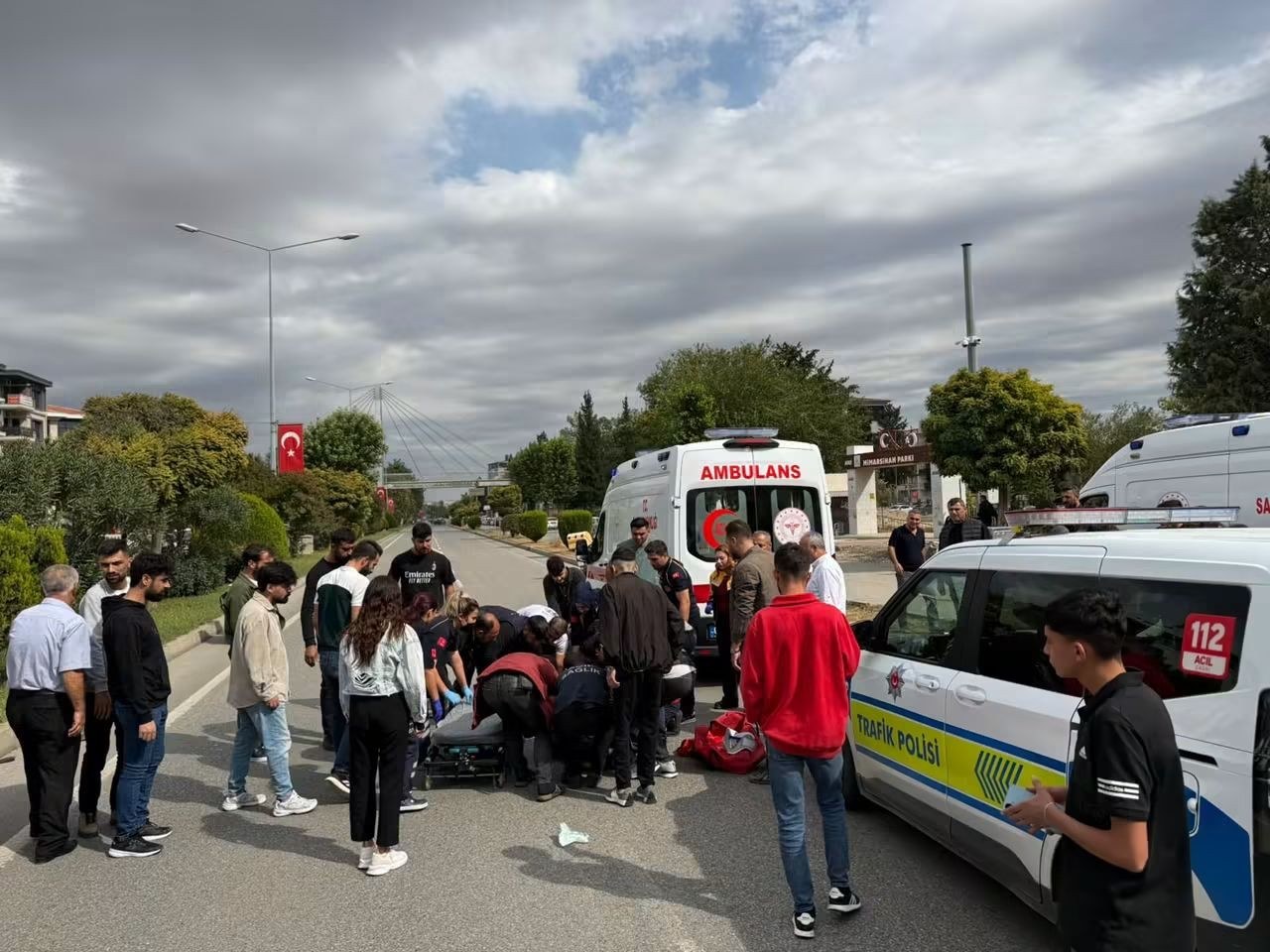 Adıyaman'da Motosiklet Yayaya Çarptı: 2 Yaralı