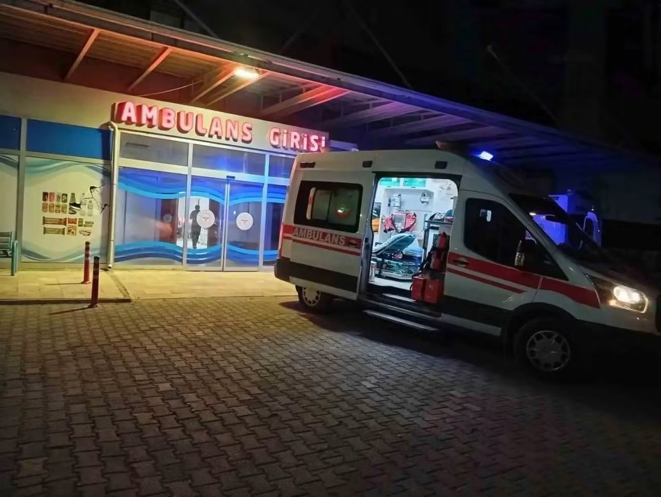 Gölbaşı ilçesinde otomobil şarampole yuvarlandı