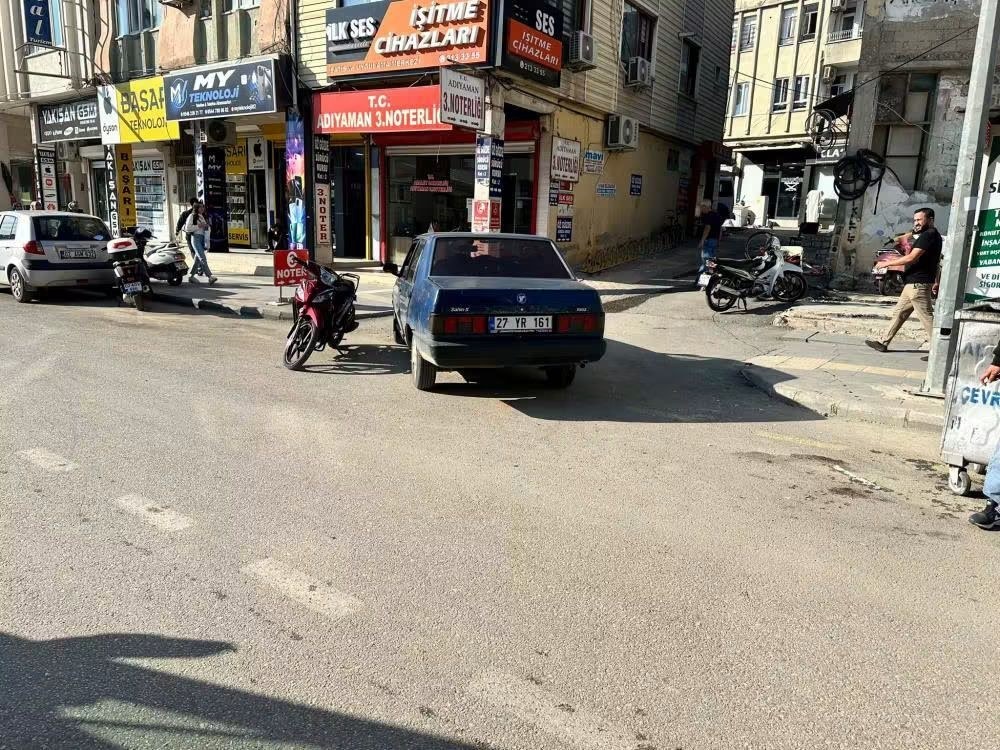 Adıyaman'da Otomobilin Çarptığı Yaya Yaralandı