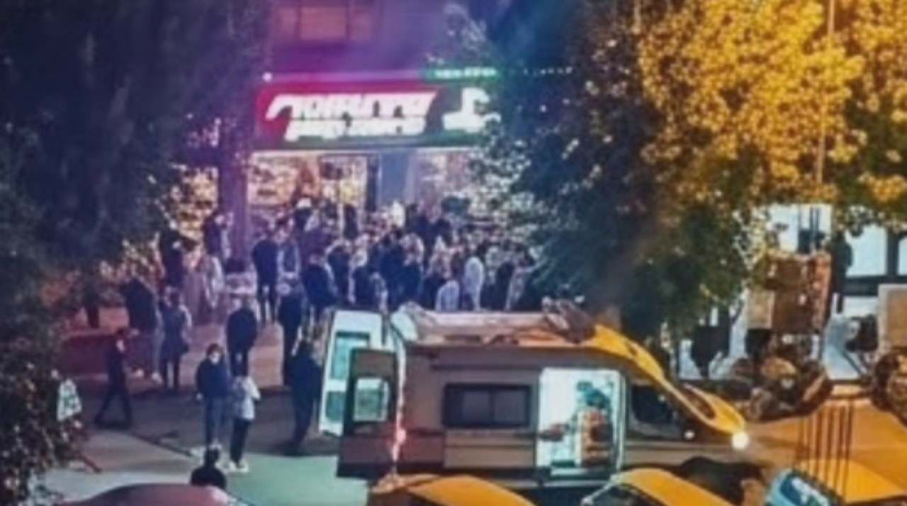 Diyarbakır Yenişehir'de Oyun Merkezine Silahlı Saldırı Düzenlendi
