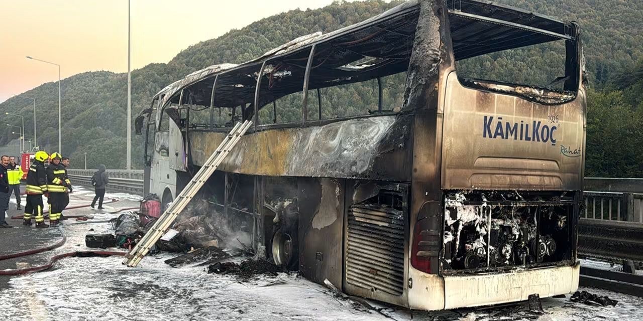 Bolu Dağı'nda Yolcu Otobüsü Alev Aldı