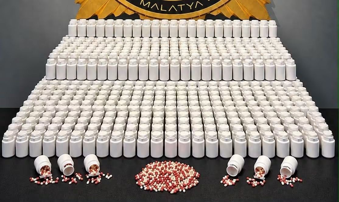 Malatya'da Narkotik Operasyonunda Çok Sayıda Hap Ele Geçirildi