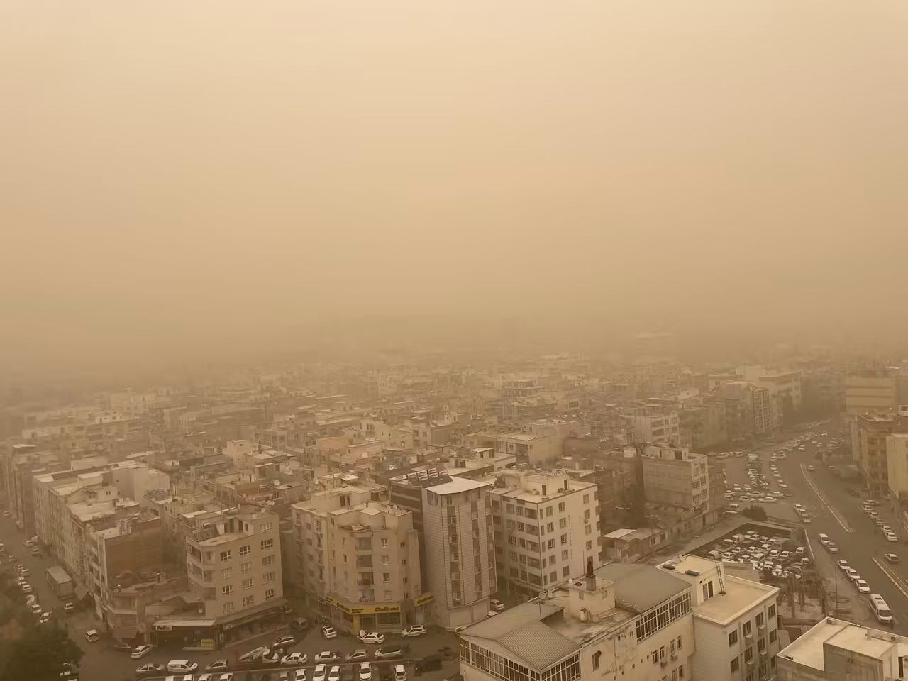 Şanlıurfa'da Etkili Olan Toz Taşımı Adıyaman'a Doğru Geliyor .