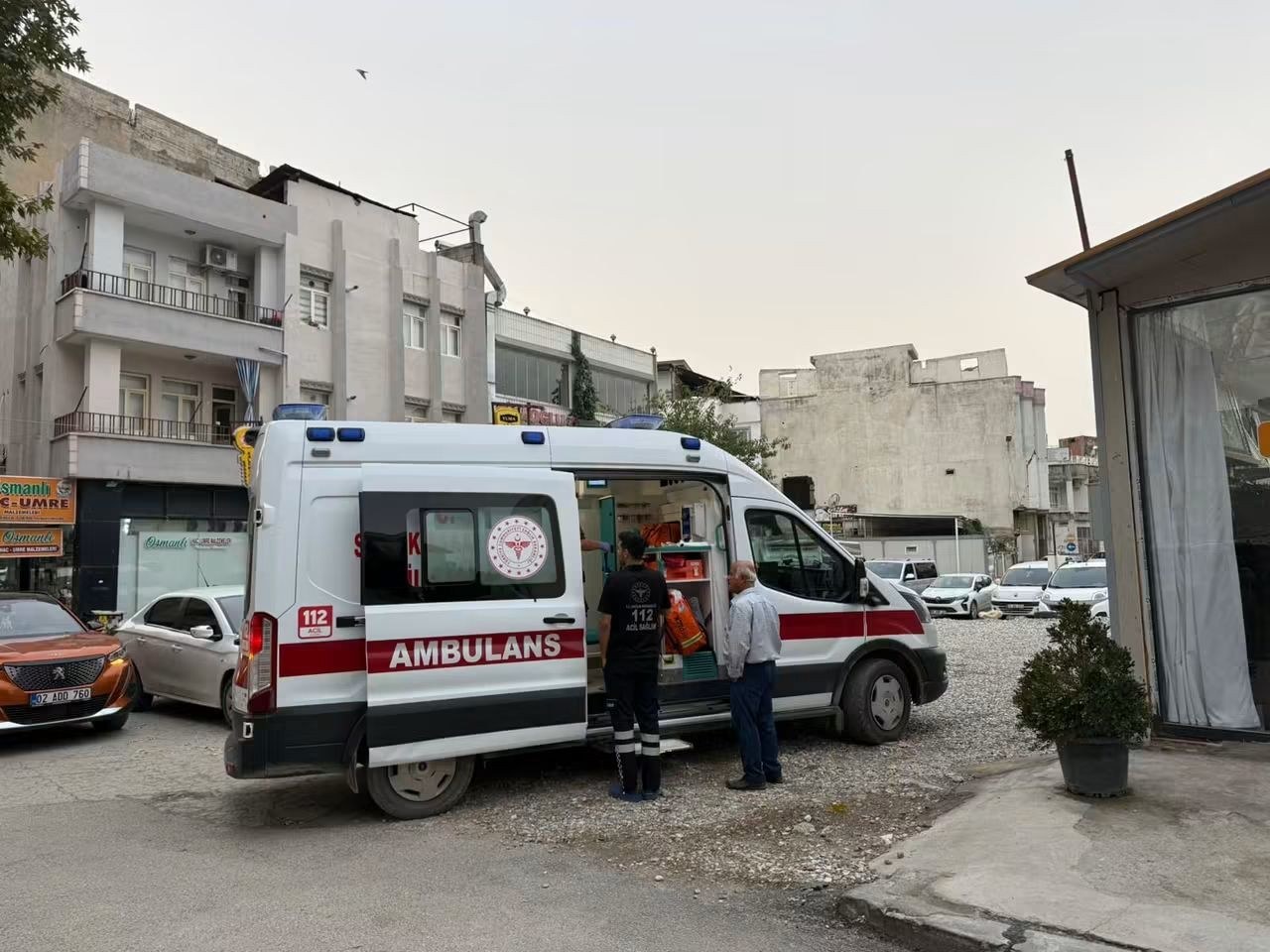 Adıyaman'da Merdivenden Düşen Vatandaş Yaralandı