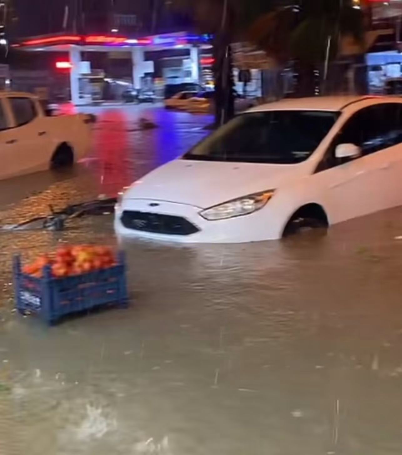 Kahta'da Altyapı Çalışmaları Yetersiz Kalıyor; Her yağışlı Günde Aynı Manzara Ortaya Çıkıyor